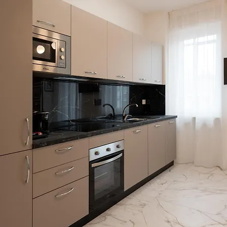 Comfort , Vicino Metro Bengasi Torino Apartment